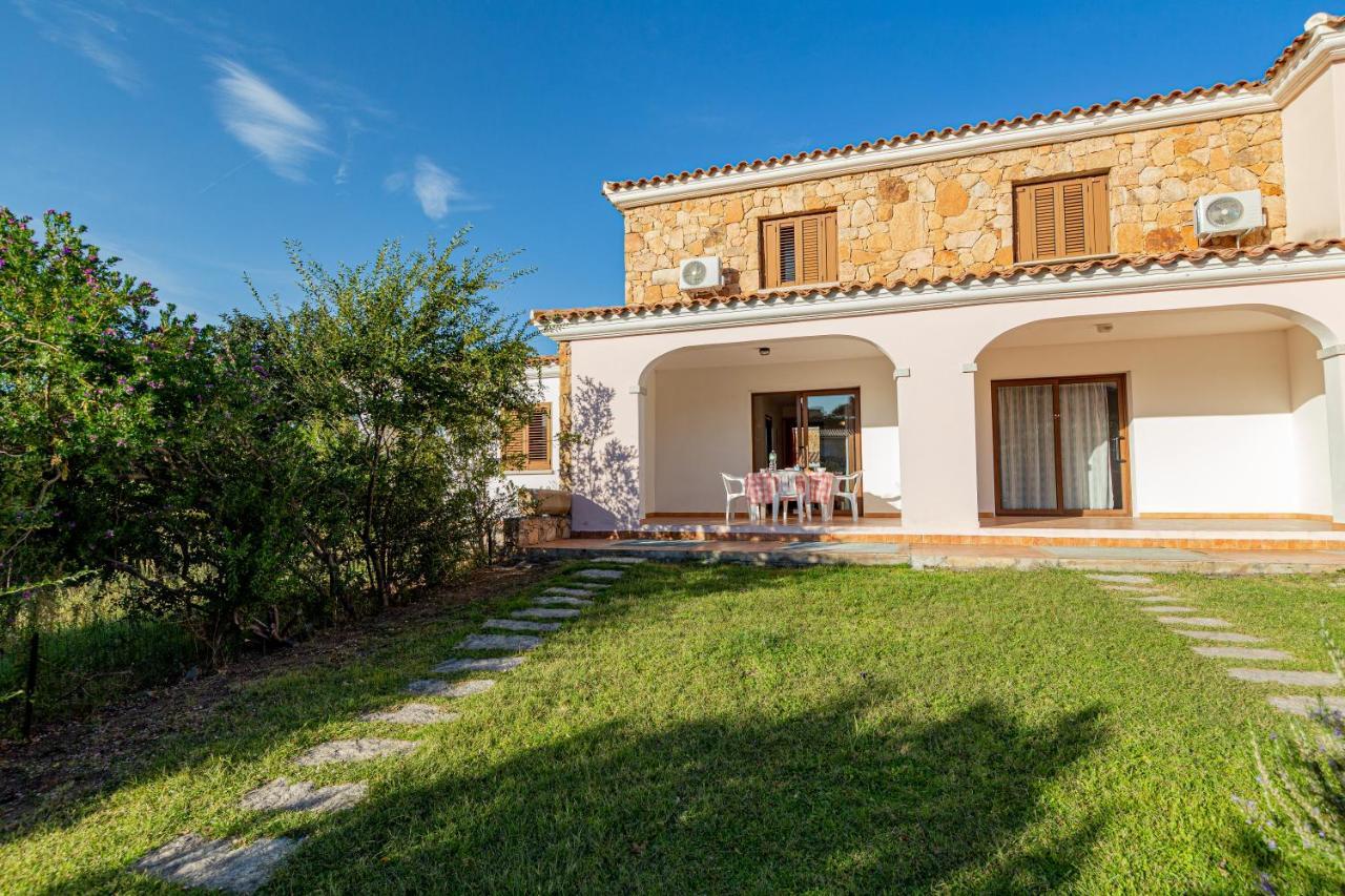 Appartamento Sette Posti Vicino Al Centro Di San Teodoro San Teodoro  Esterno foto