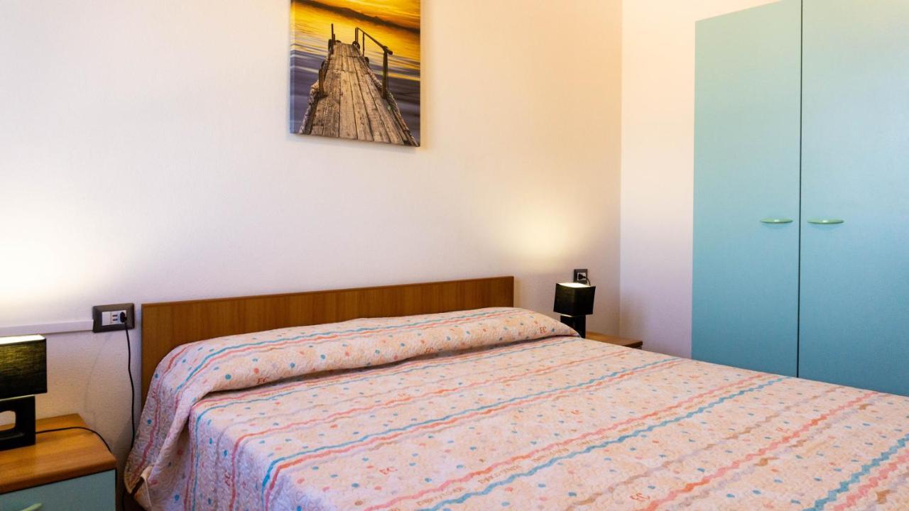 Appartamento Sette Posti Vicino Al Centro Di San Teodoro San Teodoro  Esterno foto